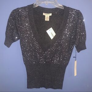 gray short sleeve sweater. Size XS